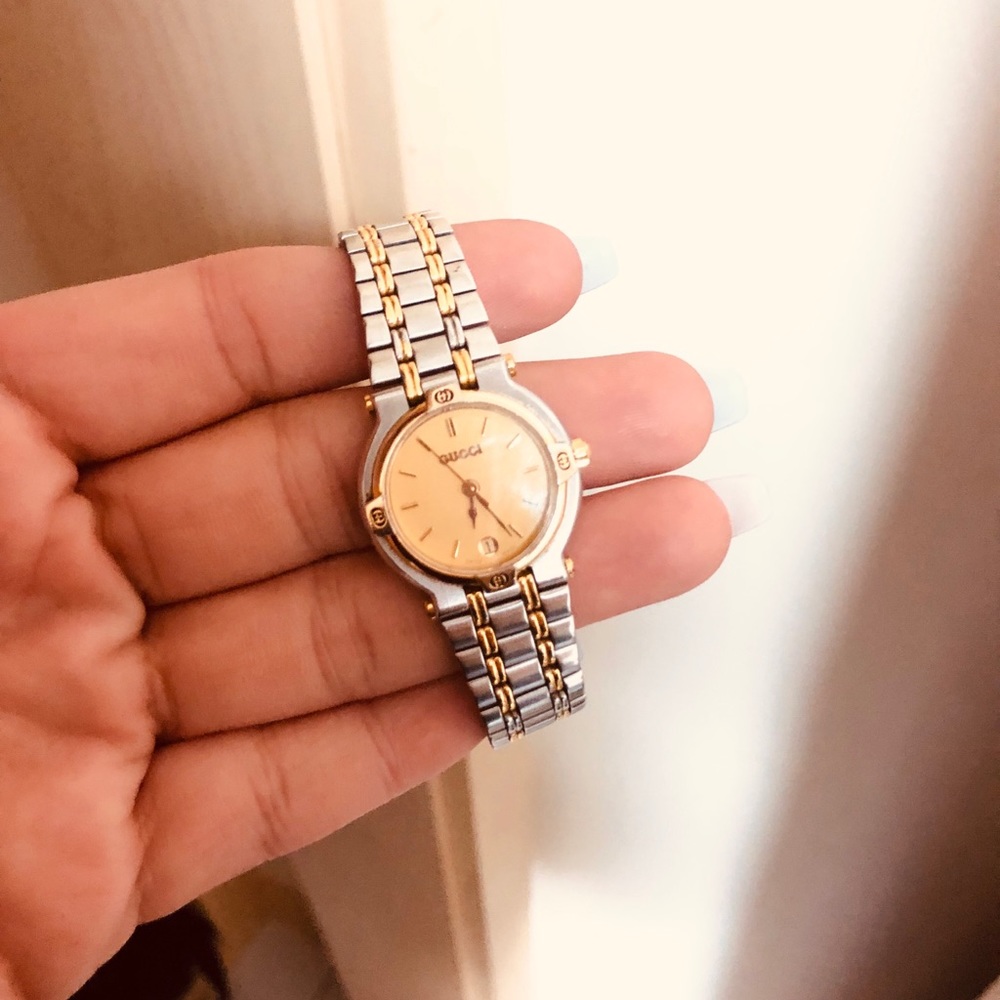 Gucci watch